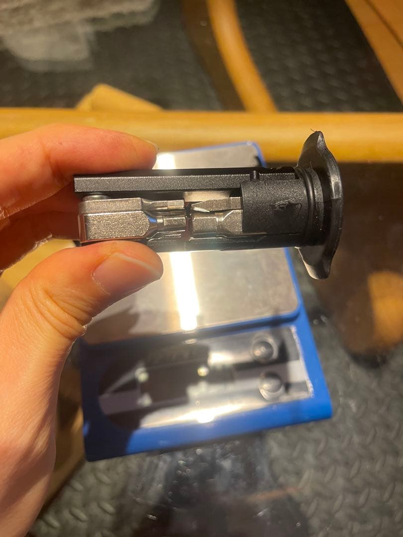 【値下げ】Granite Stash RCX マルチツールキット コラム格納