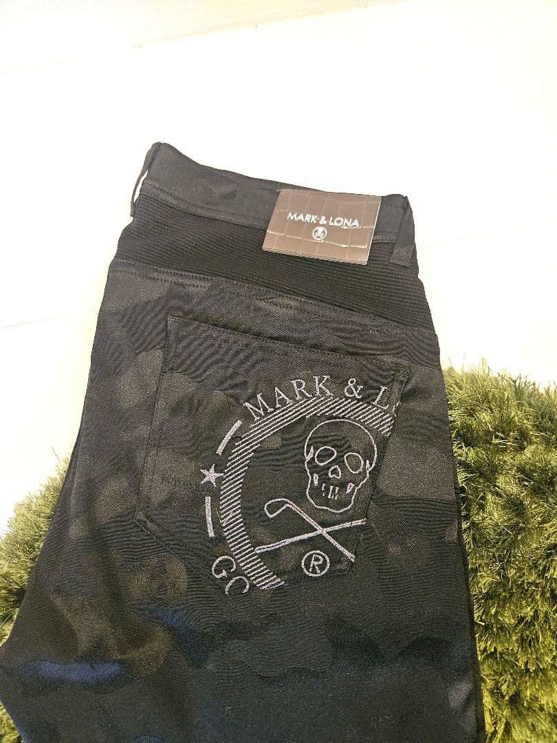 MARK & LONA スカル刺繍 ブラックパンツ