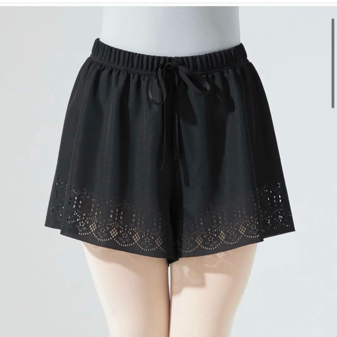 新品Chacott ノーソーイングニット ショートパンツ サイズM¥10890