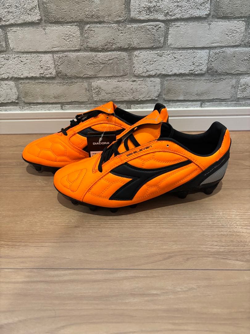 【新品 タグ付】 DIADORA サッカースパイク DD-ELEVEN 26.5
