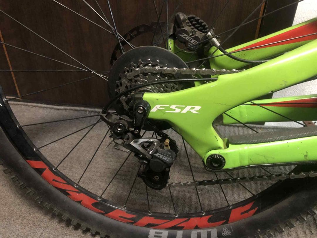 自転車本体 Specialized Demo FSR
