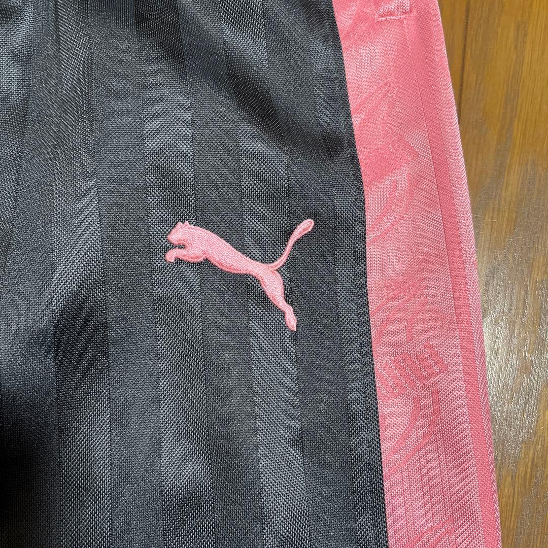日本製★PUMA ストライプジャージパンツ Sサイズ ピンク　メンズ