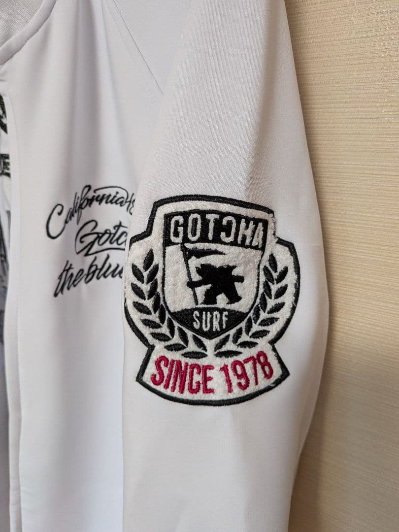（新春値下げ！）GOTCHA　GOLF　撥水ワッペントラックジャケット