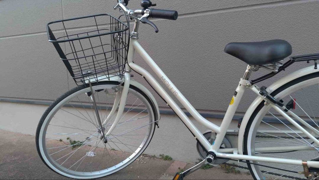 新品　シティ車　MOLLIS モーリス　カジュアルD ホワイト　26インチ　変速