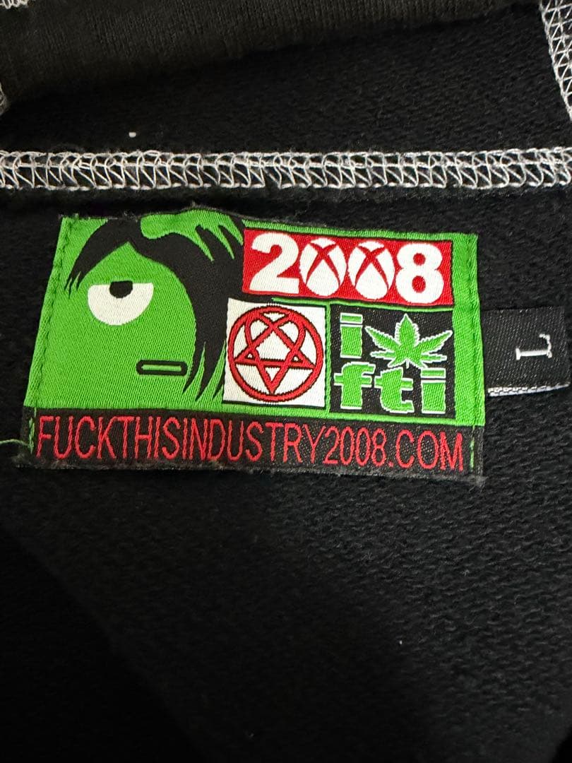 fti2008ロゴ フード付きパーカー
