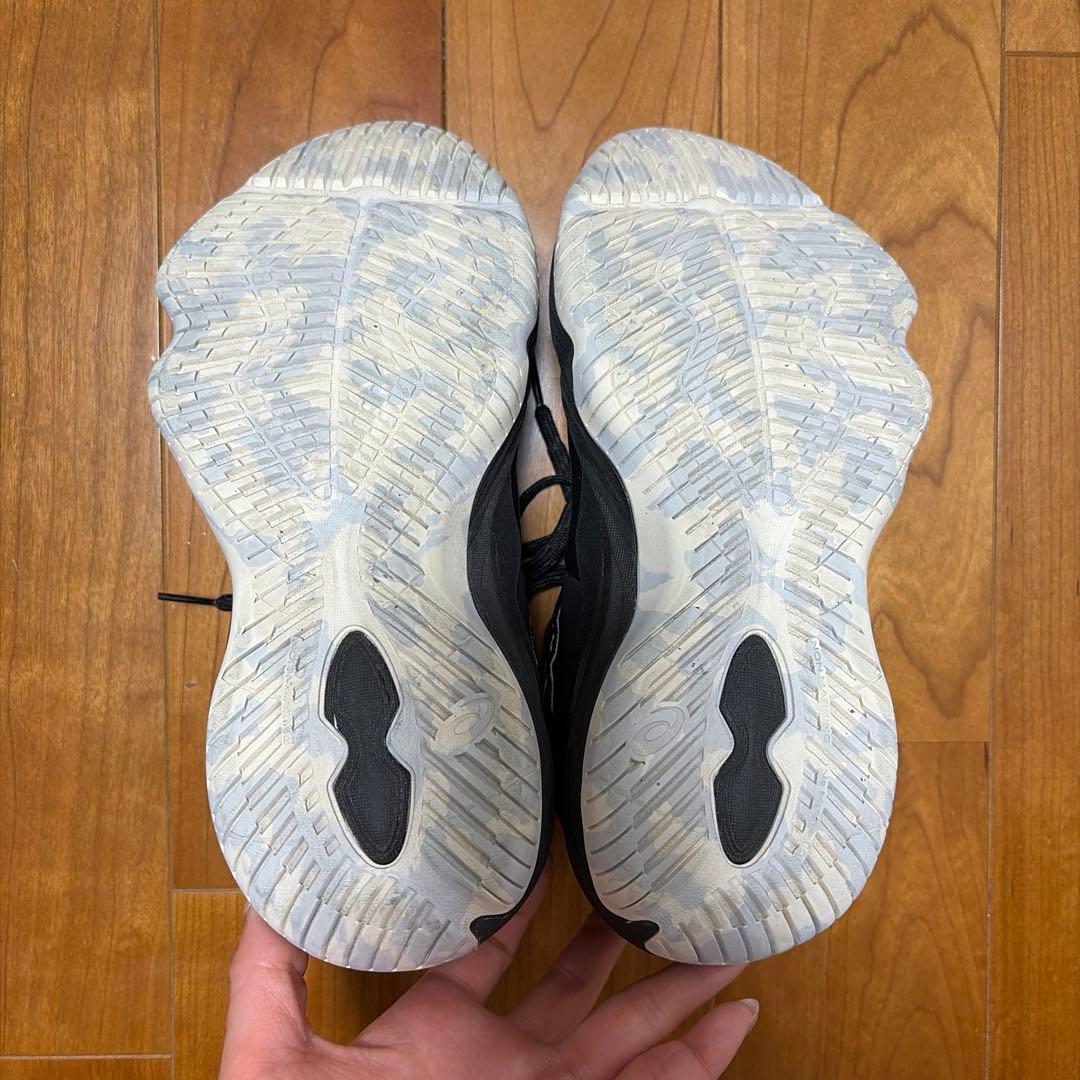 asicsユニセックス大人 NOVA SURGE LOWバスケットボールシューズ