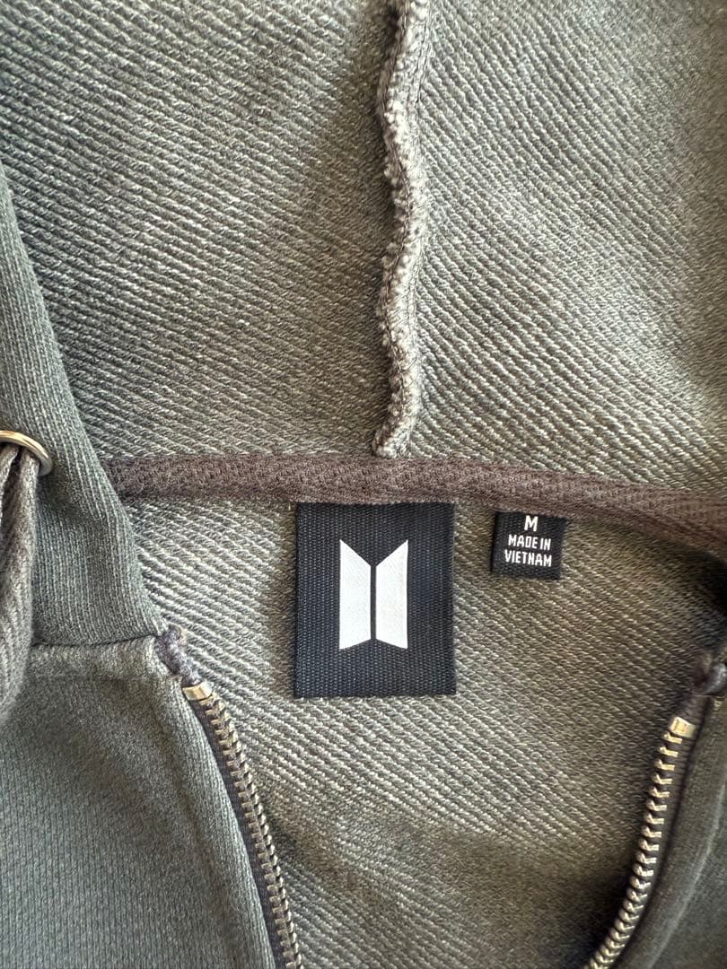 BTS JUNGKOOK アーティストメイド　パーカーMサイズ