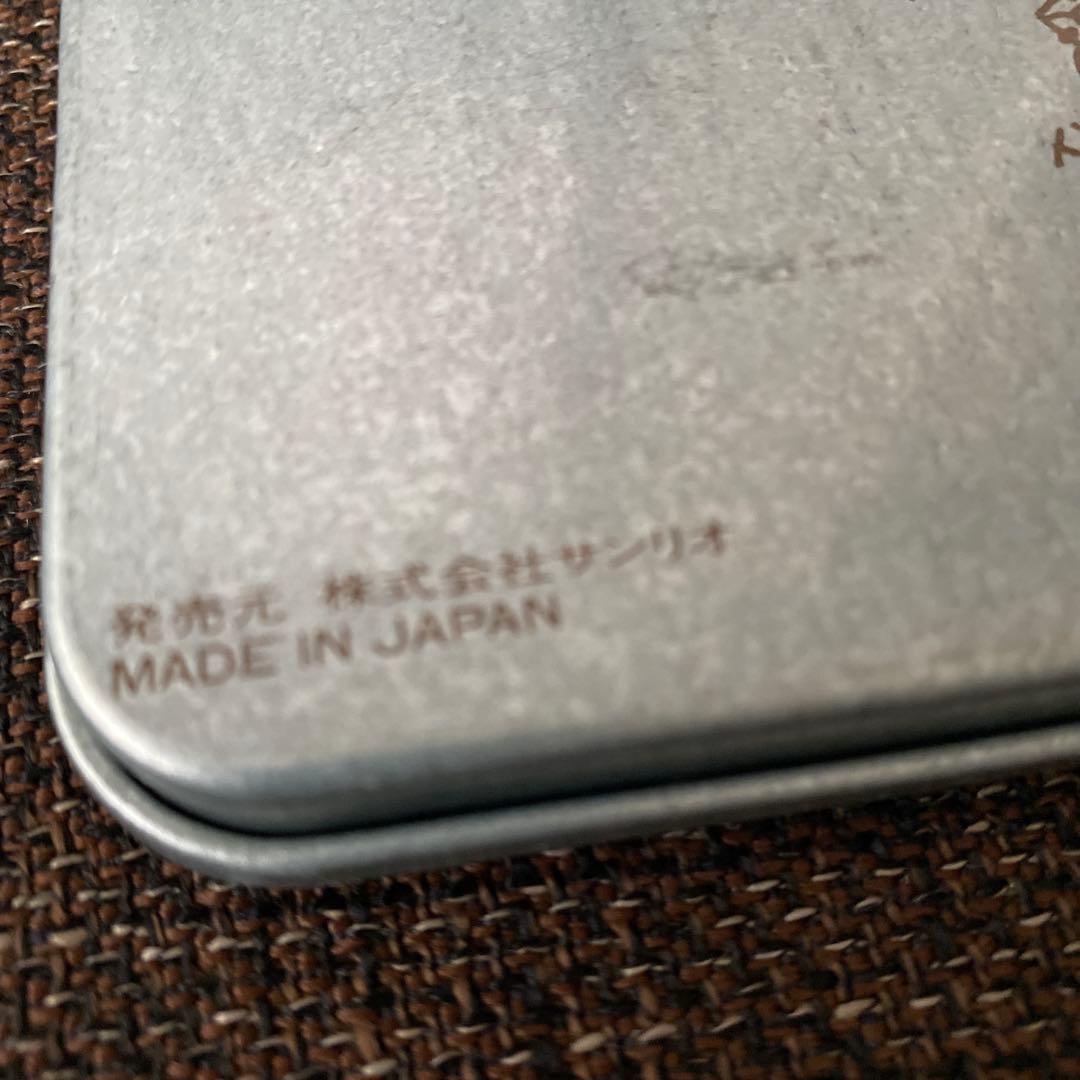サンリオレトロ ウメ屋雑貨店 筆箱 缶ペンケース 裁縫セット 昭和ファンシー