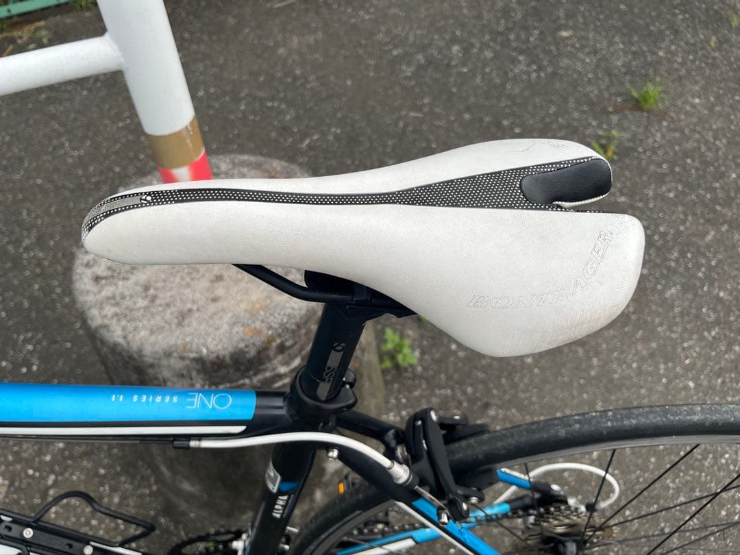 【フィクリ】TREK ONE SERIES 1.1 ロードバイク