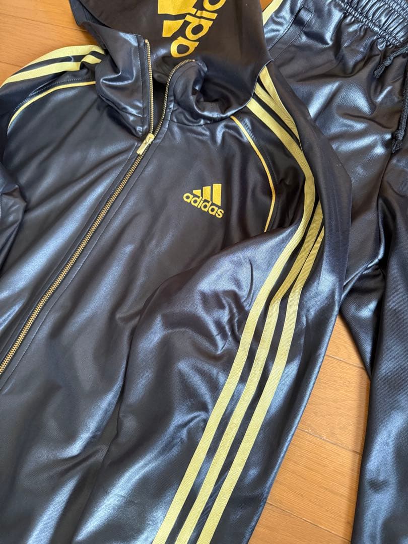 新品タグ無し　adidas 上下セットアップ アディダス ジャージ Oサイズ