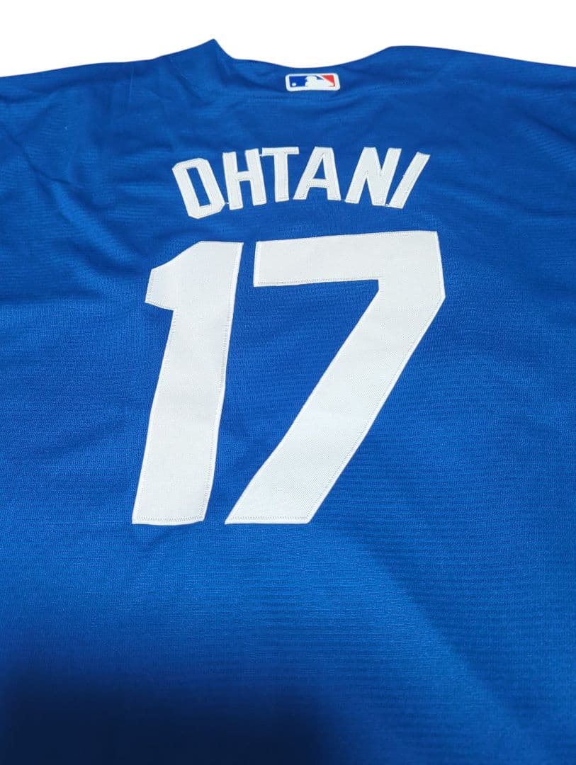 ロサンゼルス・ドジャース　ユニフォーム Ohtani 17番　未使用品