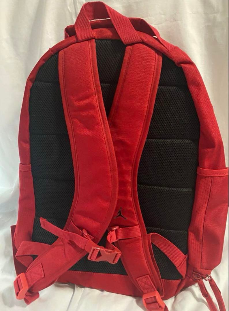 新品未使用　Jordan バックパック レッド 15インチ