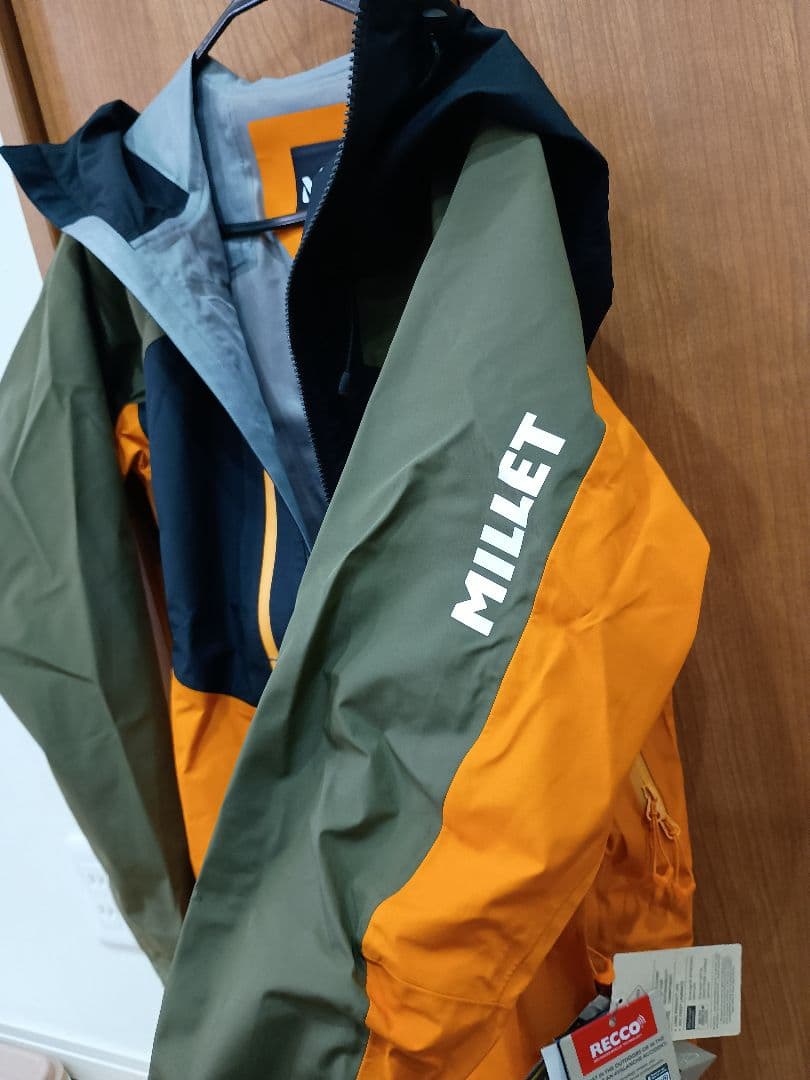 【新品未使用】ミレー MILLET スキーウェアMIV9894
