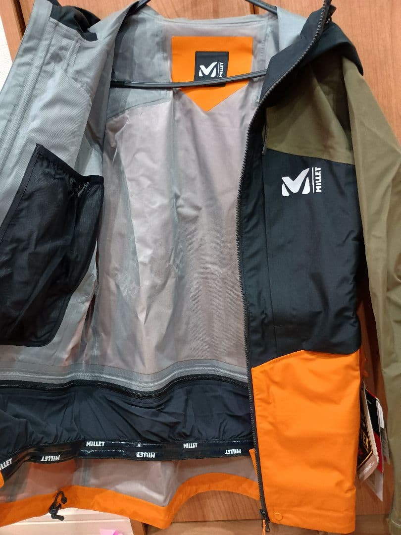 【新品未使用】ミレー MILLET スキーウェアMIV9894