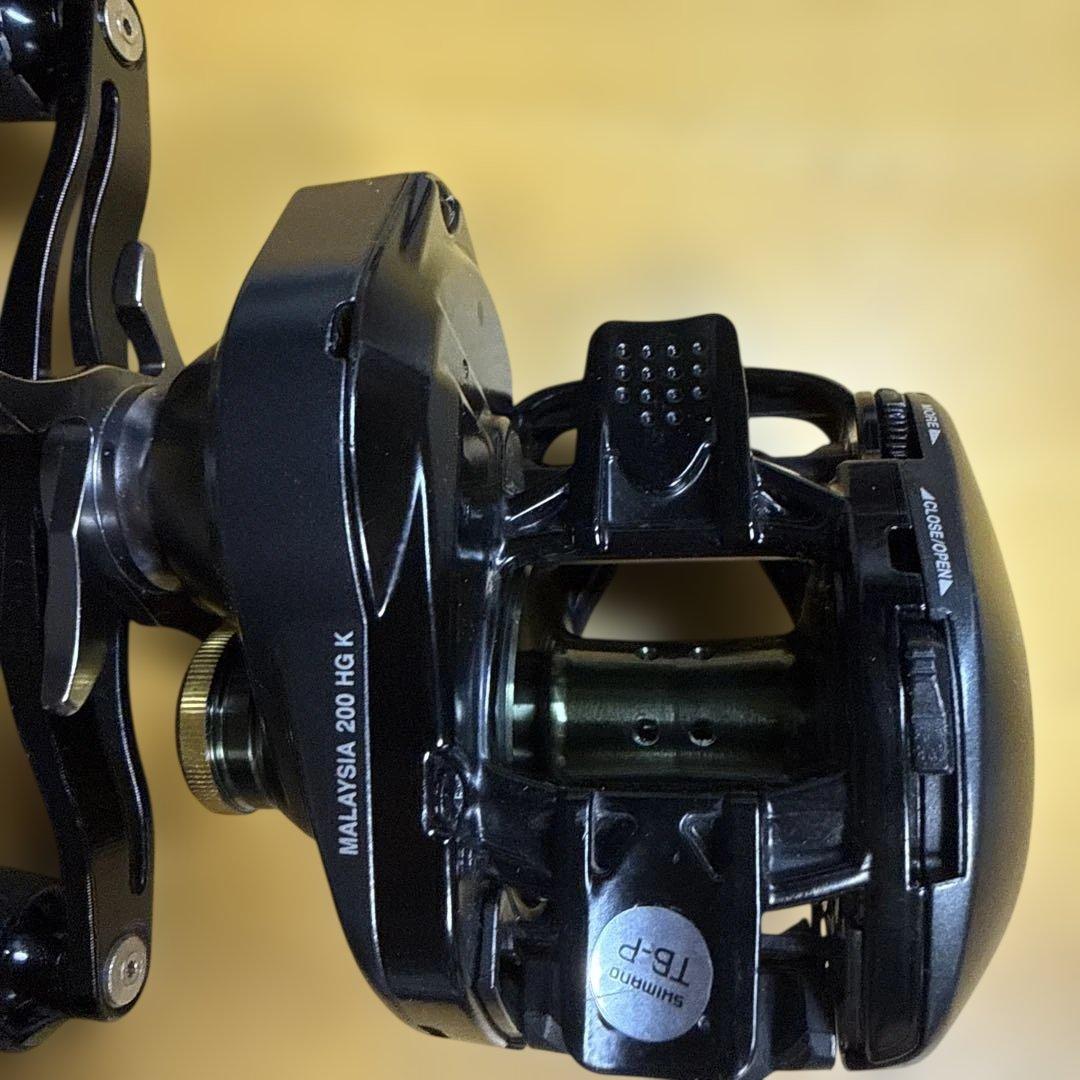 shimano US CURADO 200HG　バリアルハンドル付き