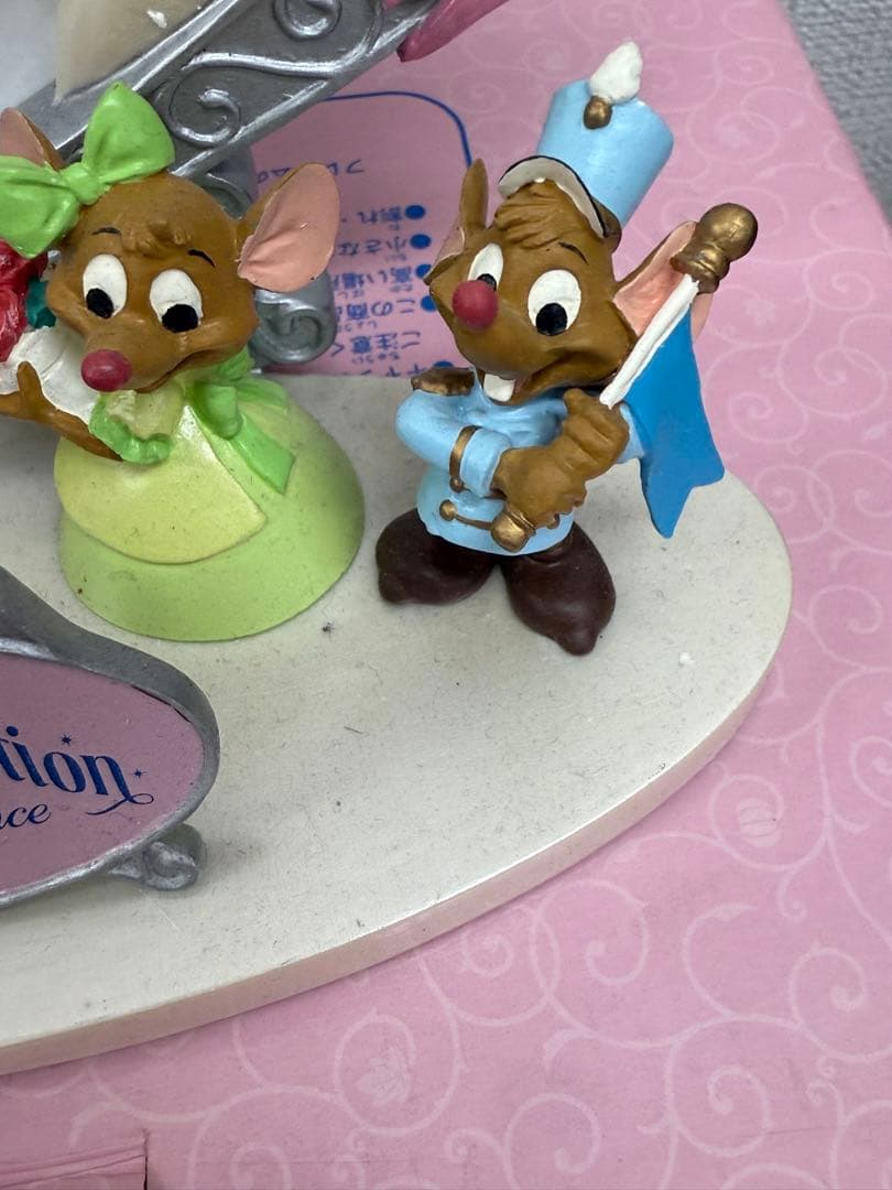 【送料込み】ディズニーランド　シンデレラブレーション　写真立て　フォトフレーム