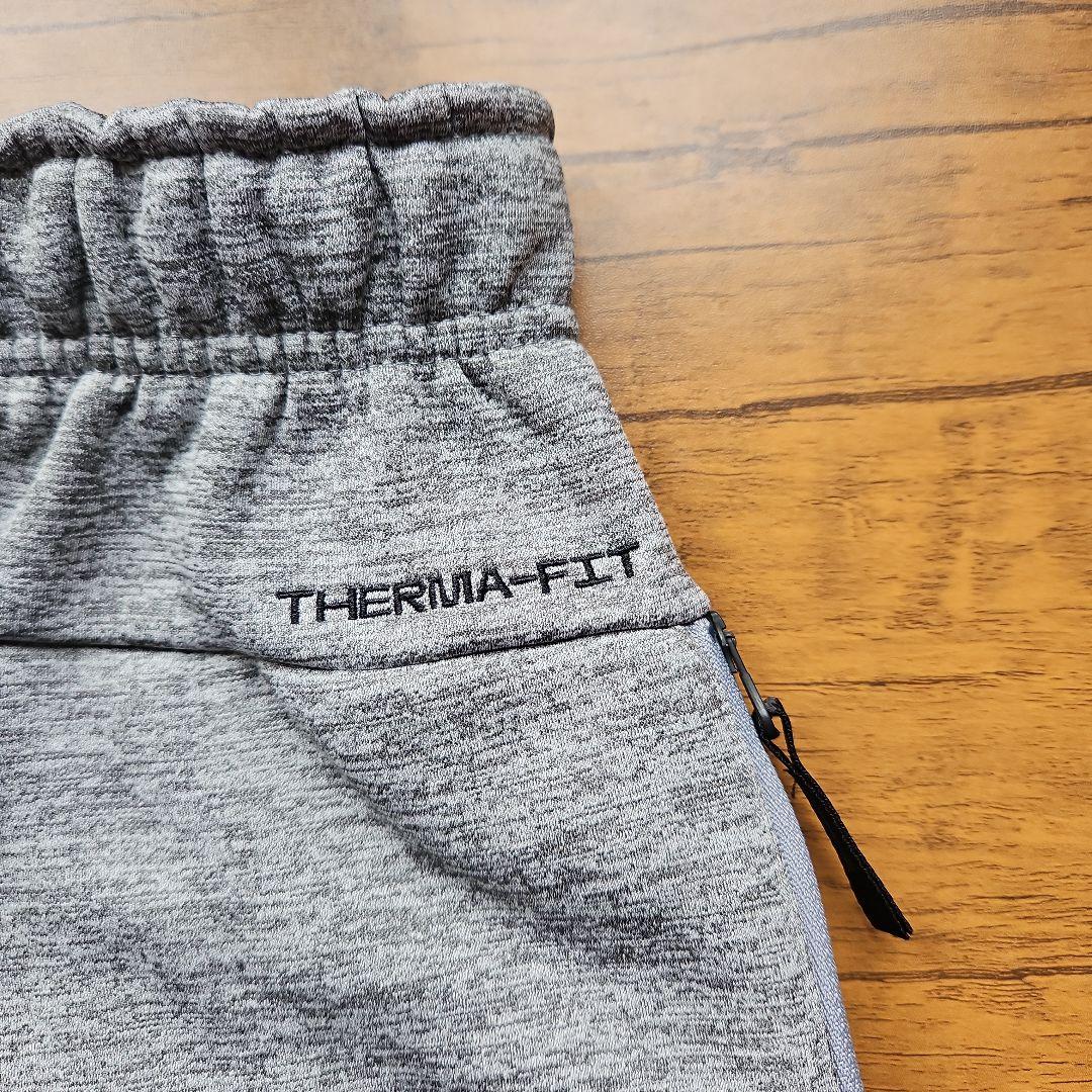 タグ付き未使用 NIKE Therma-FIT テーパード トレーニングパンツ