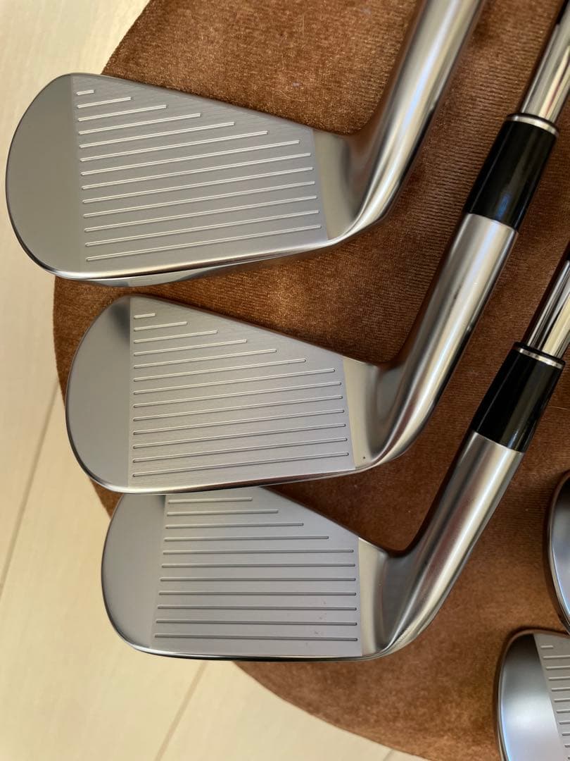 Srixon ZXi5 5〜AW 7本　MODUS105 DST Ｓ