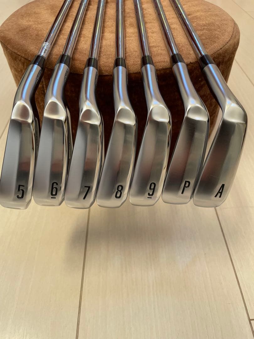 Srixon ZXi5 5〜AW 7本　MODUS105 DST Ｓ