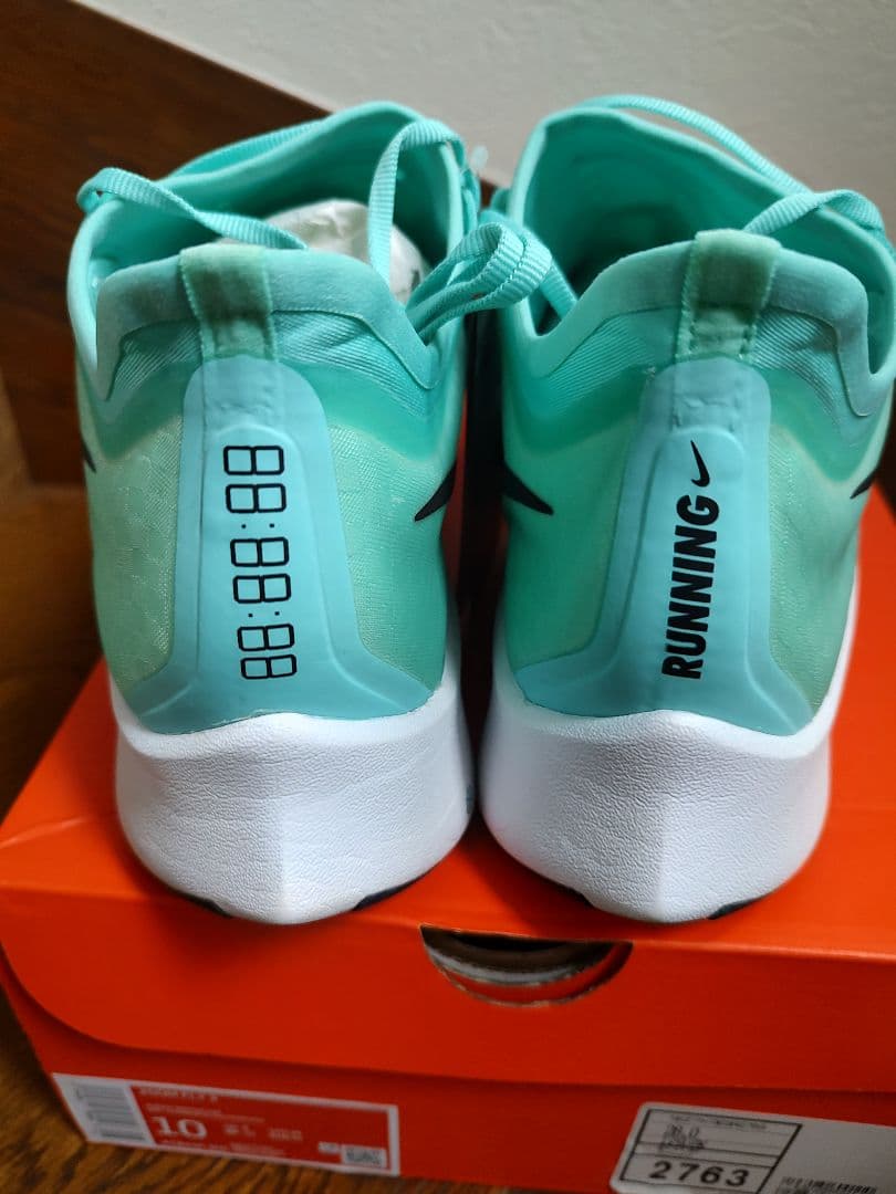 訳アリ新品 NIKE ZOOM FLY3 ズームフライ3 28cm ナイキ