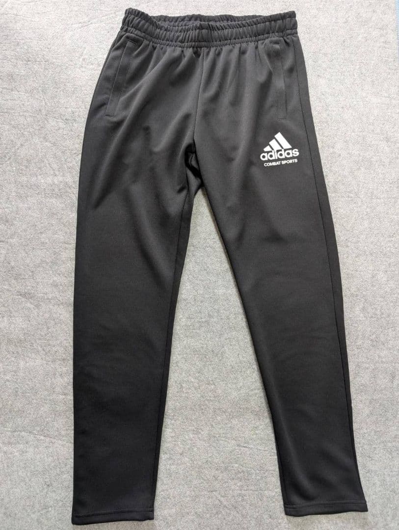 新品タグ付き アディダス 上下 セット ブラック Mサイズ