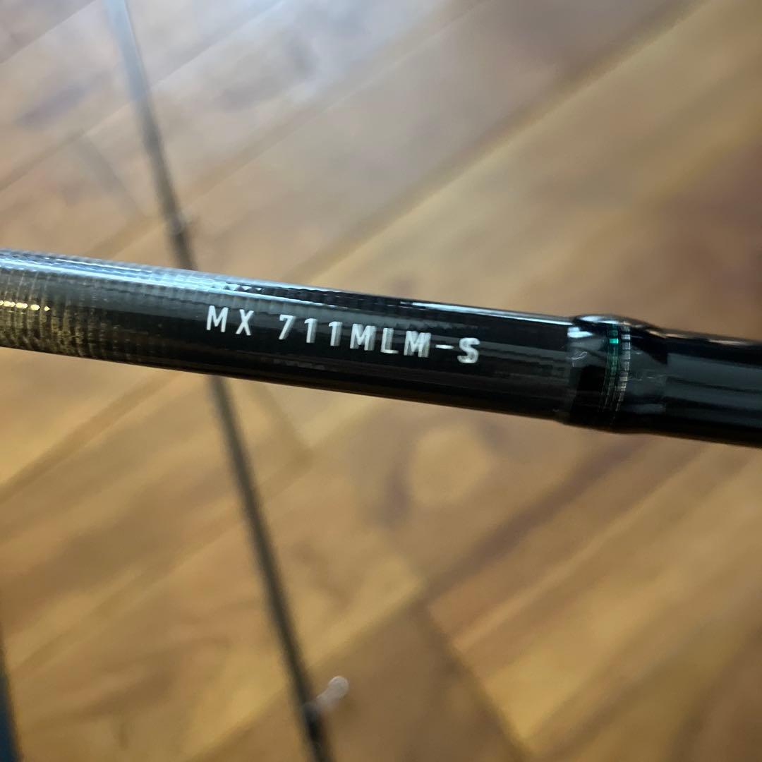 エメラルダス　MX 711MLM-S