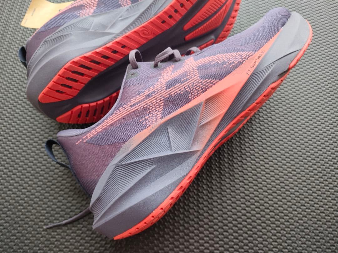 【新品/タグ付】ASICS NOVABLAST 5 PURPLE 28.5cm