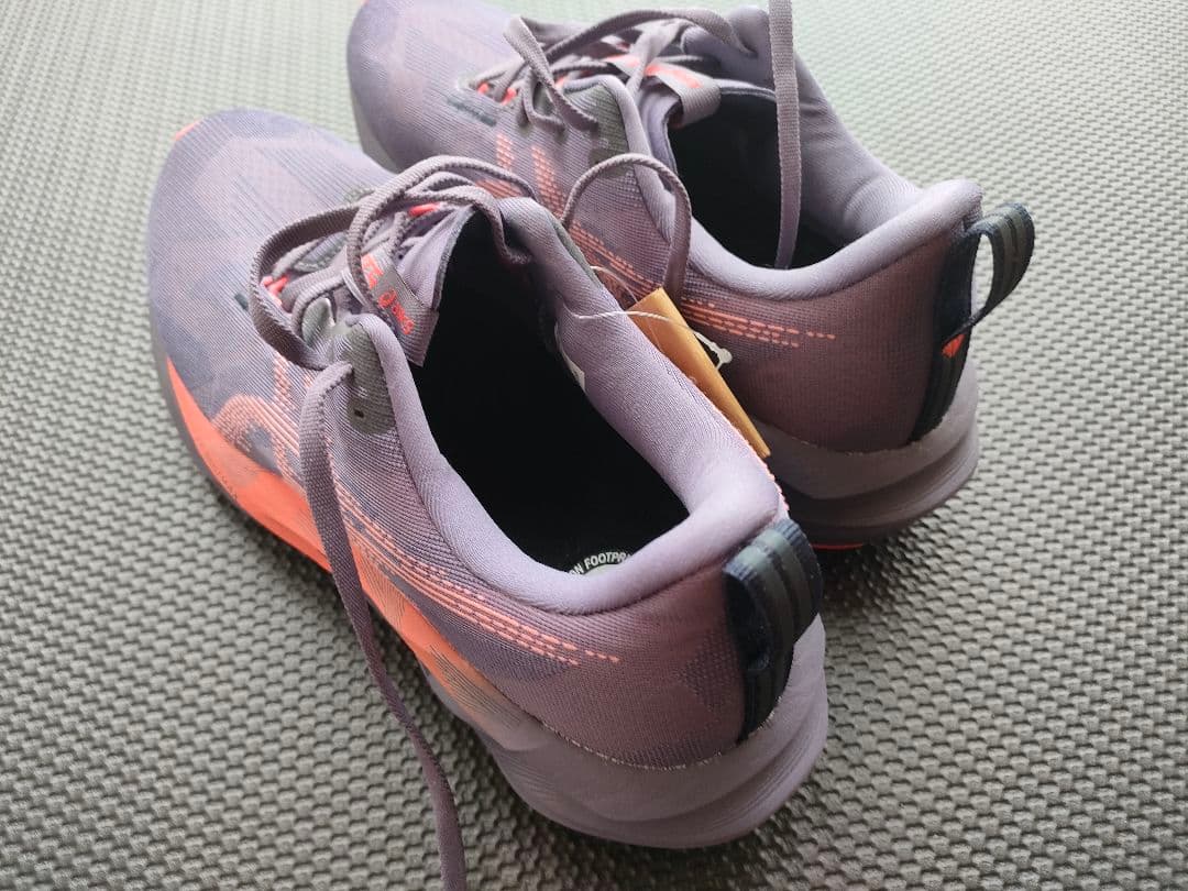 【新品/タグ付】ASICS NOVABLAST 5 PURPLE 28.5cm