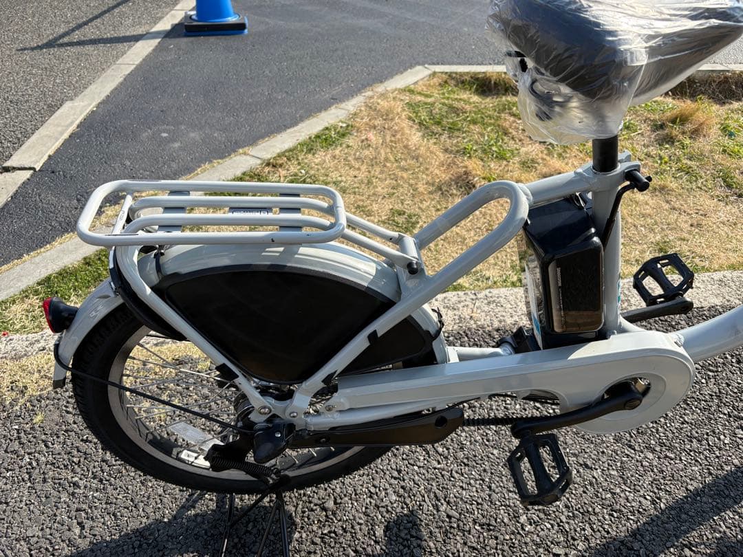 095中古ブリヂストンビッケ電動アシスト自転車　B400 大阪