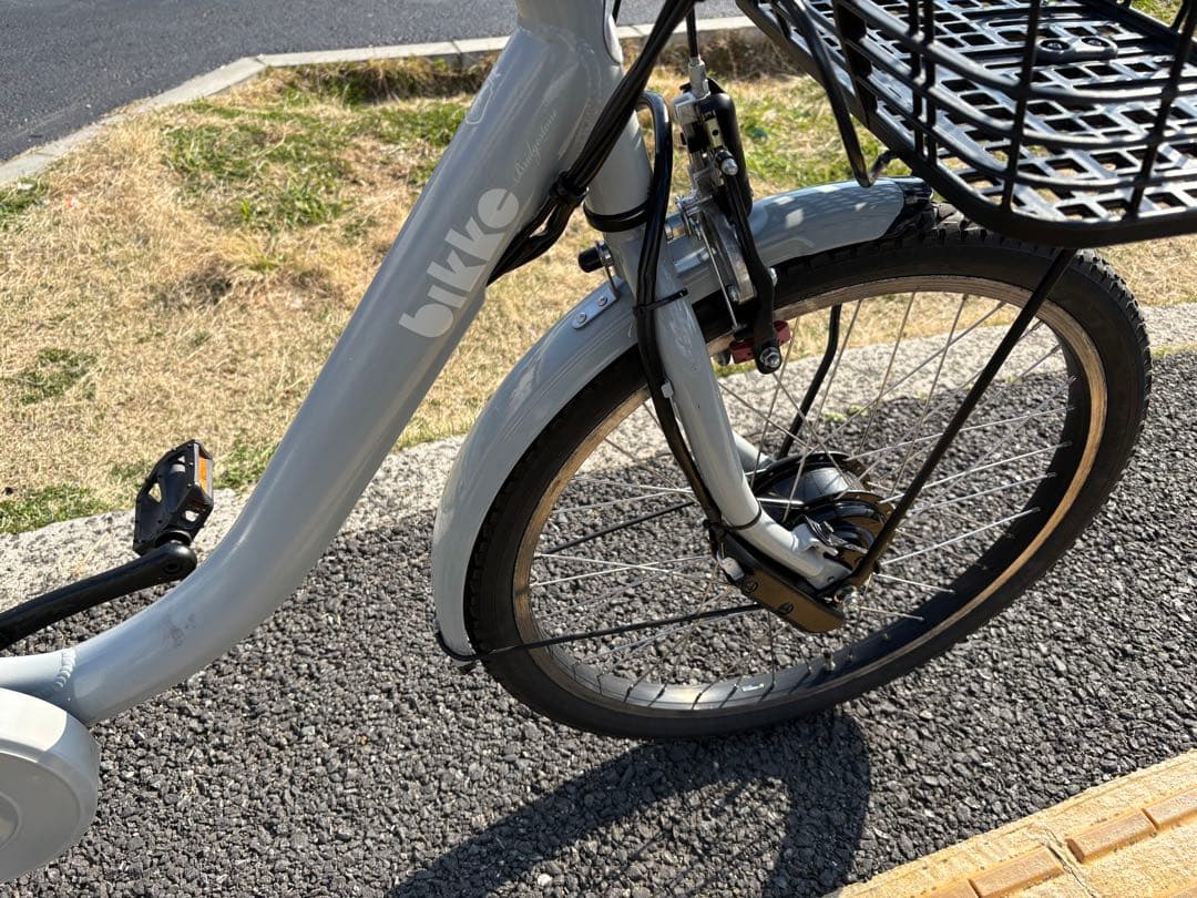 095中古ブリヂストンビッケ電動アシスト自転車　B400 大阪