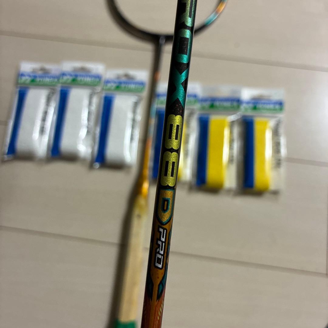 YONEX バドミントンラケット　88D PRO