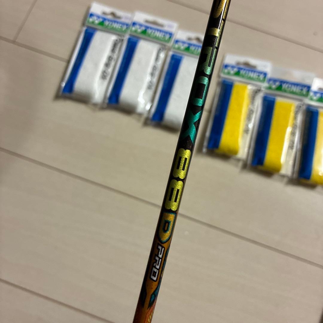 YONEX バドミントンラケット　88D PRO