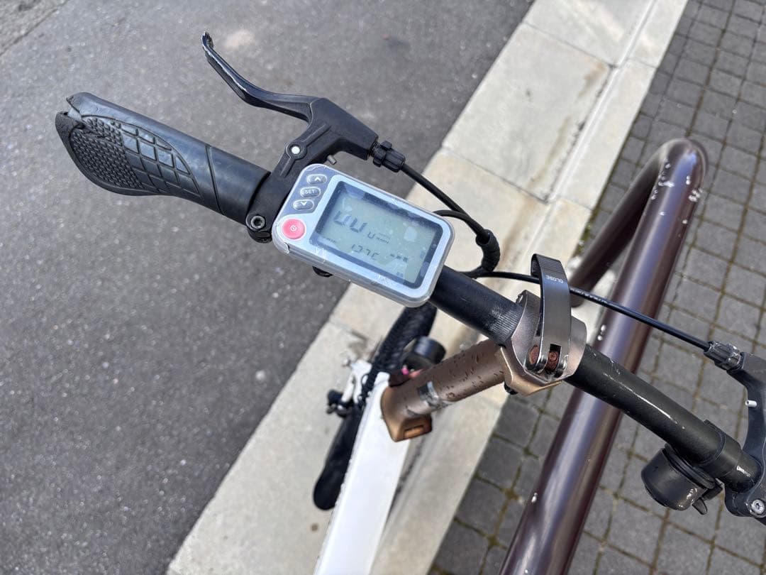 ENTREX 電動アシスト折りたたみ自転車 ホワイト