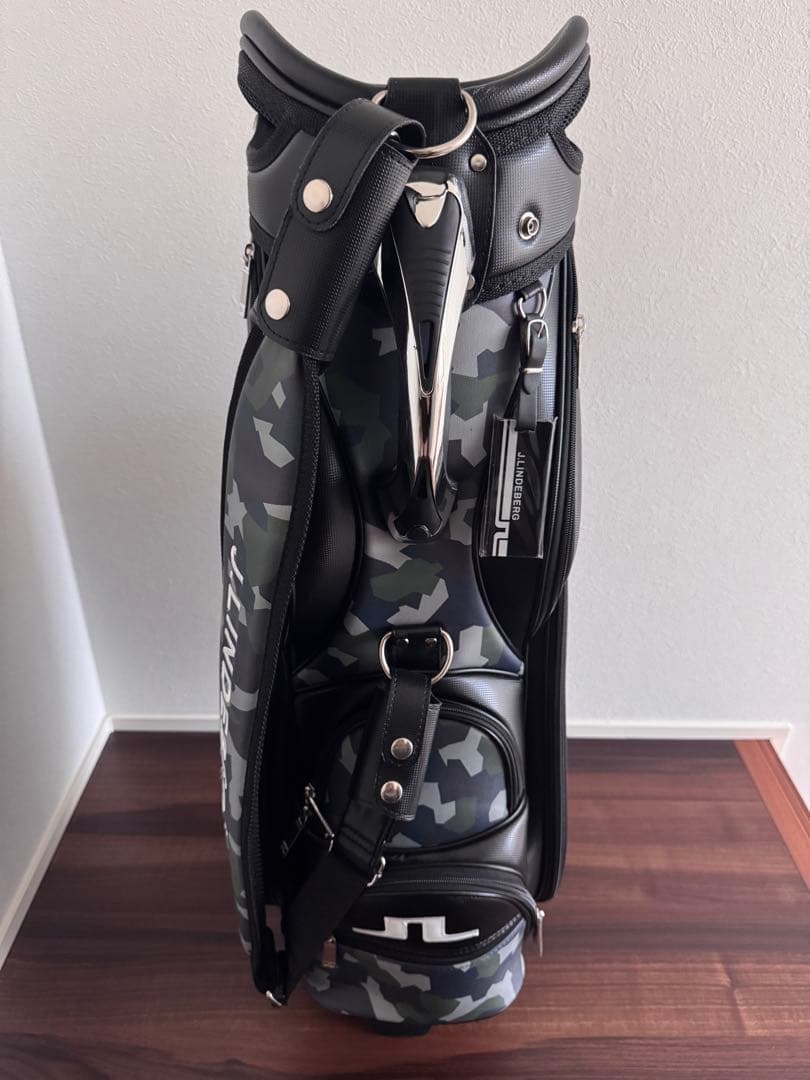 【美品】　J.LINDEBERG カモフラージュ ゴルフバッグ