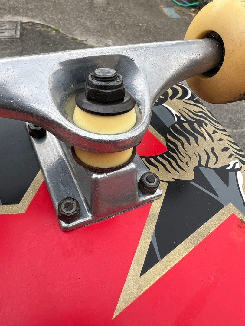 小沢　DGK スケートボード コンプリート 8.25インチ