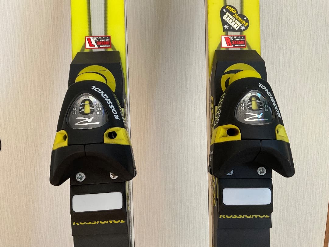 ROSSIGNOL ９X ・プレート・ビィンディング　サンドウィッチ構造