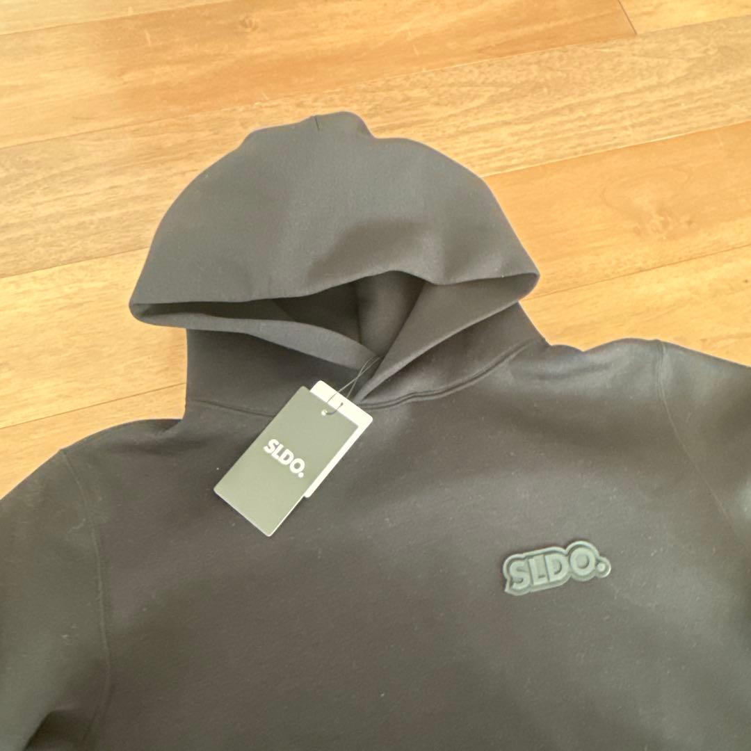 SLDO ブラック フード付きスウェット