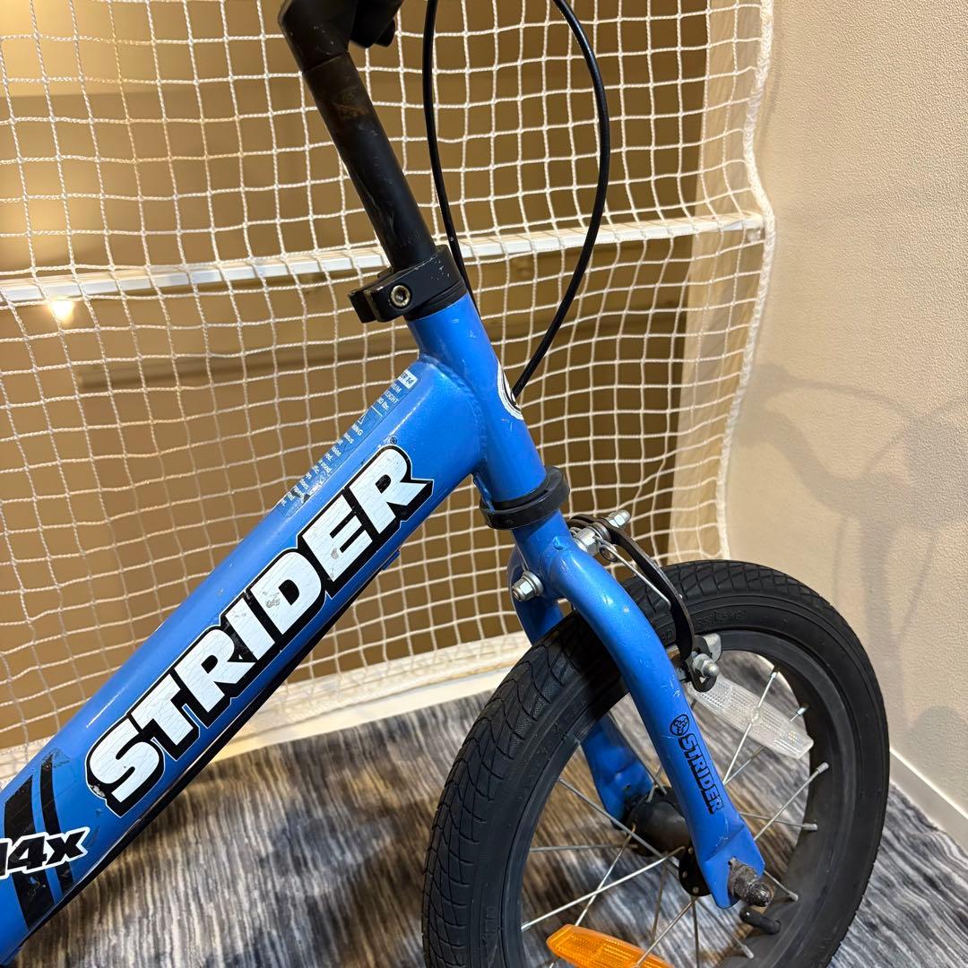 【超人気モデル】STRIDER 14X スポーツモデル ペダル、スタンド付き