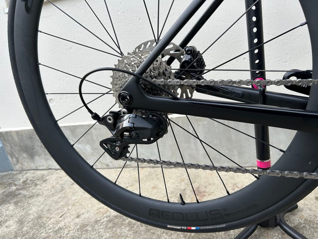 trek madone gen8 sl5 トレック マドンsl5 2025年