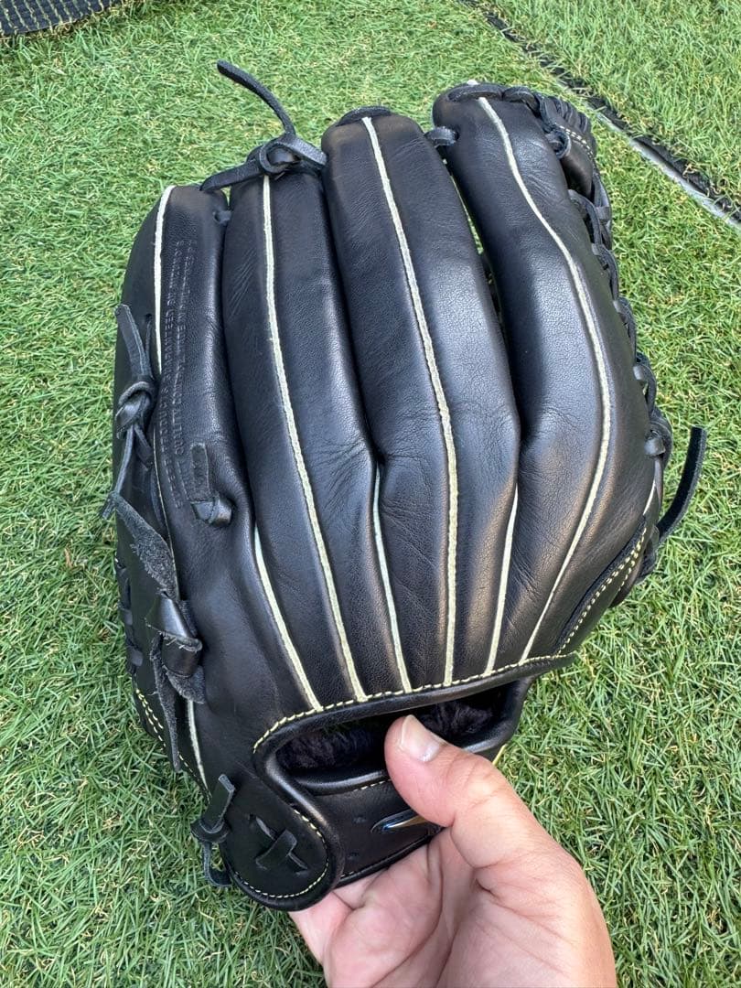 【美品】MIZUNO セレクトナイン 軟式 大人 外野手用 14 右投げグラブ