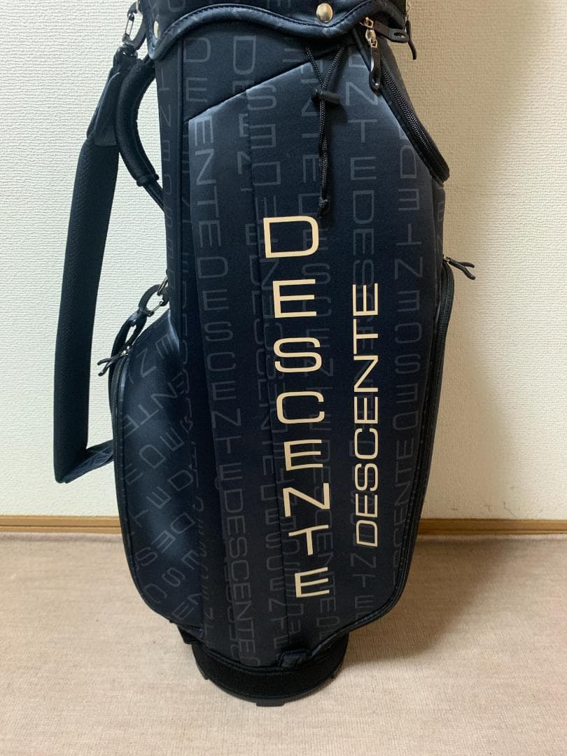 【美品】デサント ゴルフ キャディバッグ DQBSJJ01