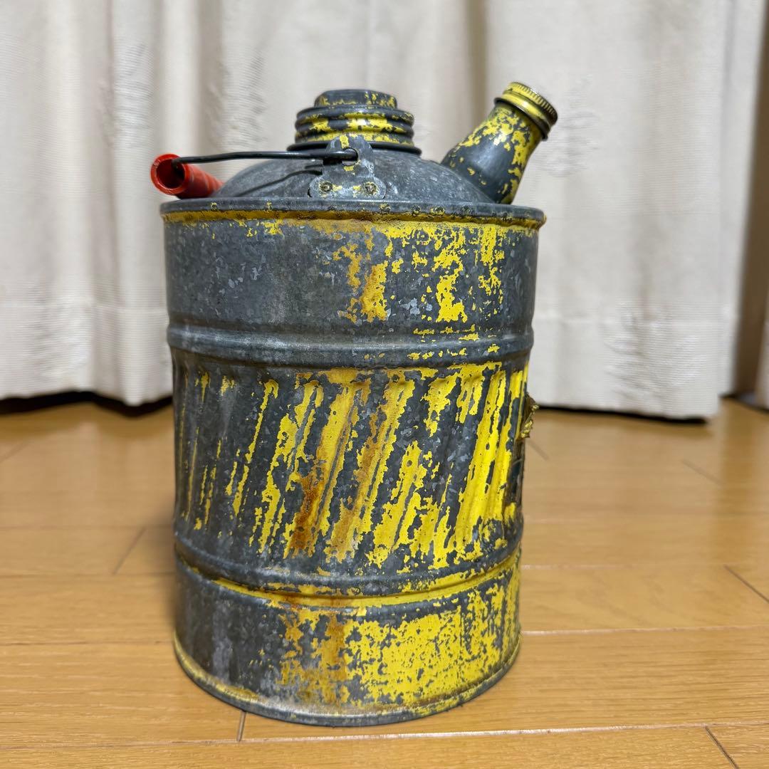 ビンテージオイル缶　携行缶
