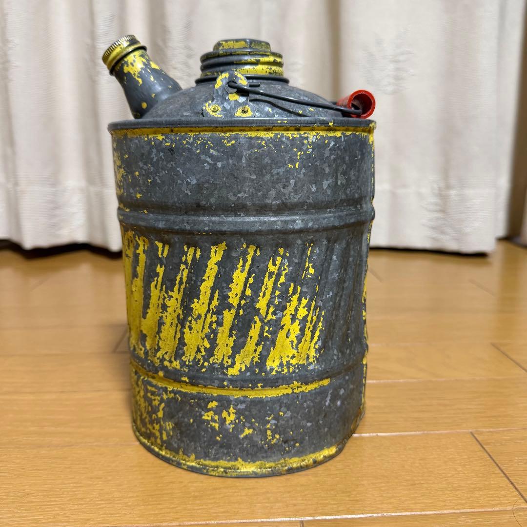 ビンテージオイル缶　携行缶