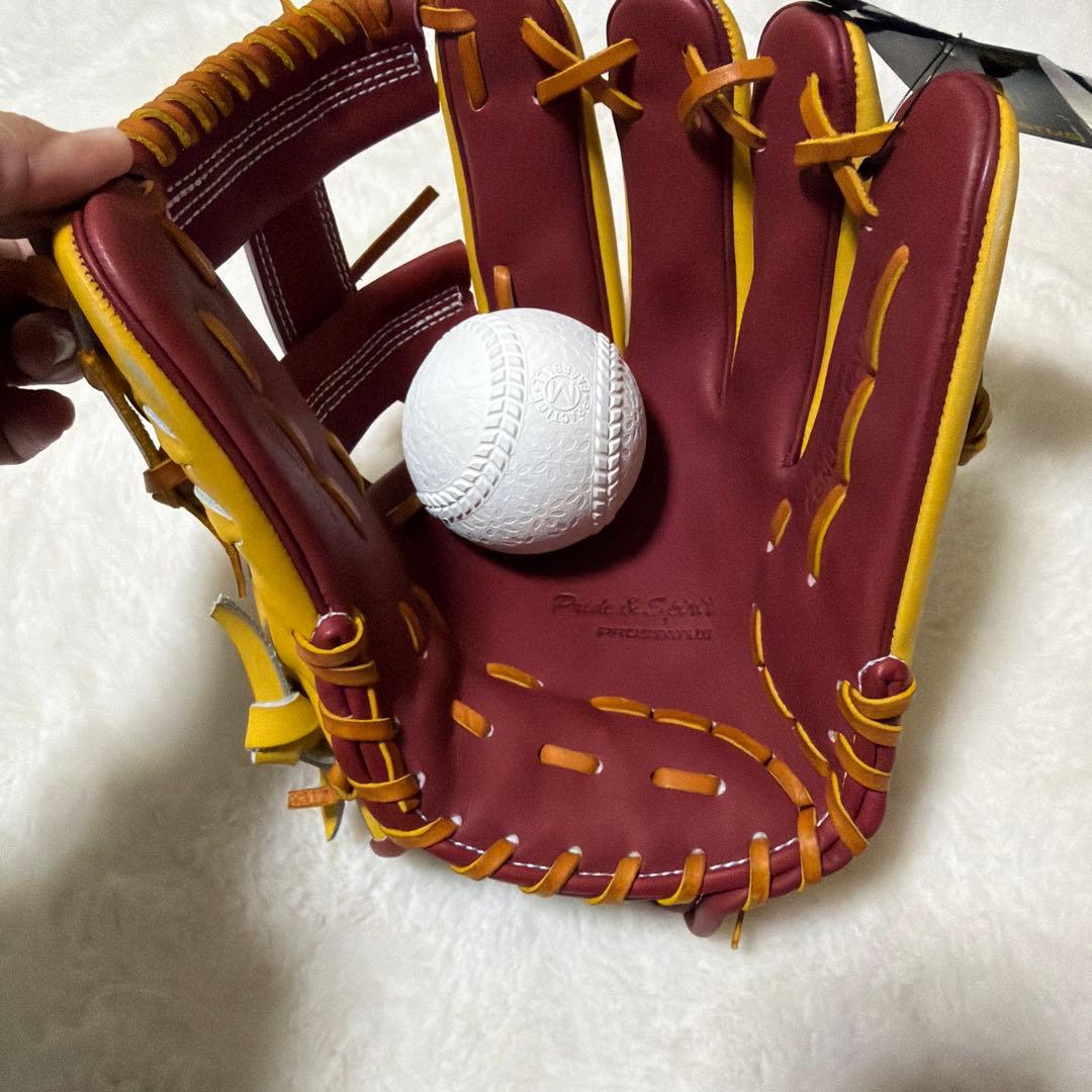 休日限定ゼット　プロステイタス軟式　内野手用　今宮モデル　湯もみ型付け済　新品