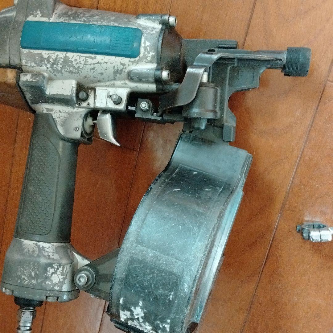 マキタ　サイディング釘打機