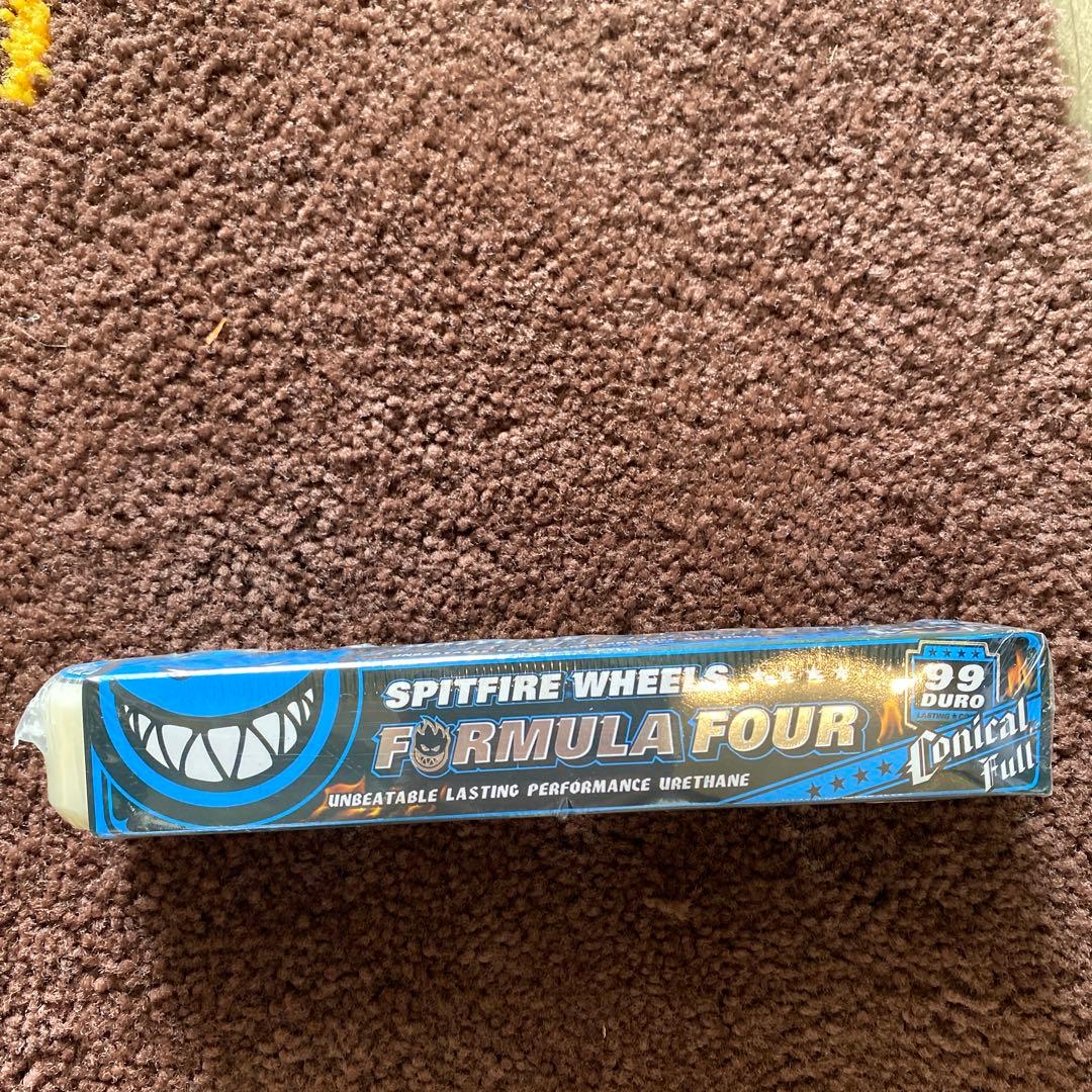 SPITFIRE FORMULA FOUR 52mm99 DURO ウィール