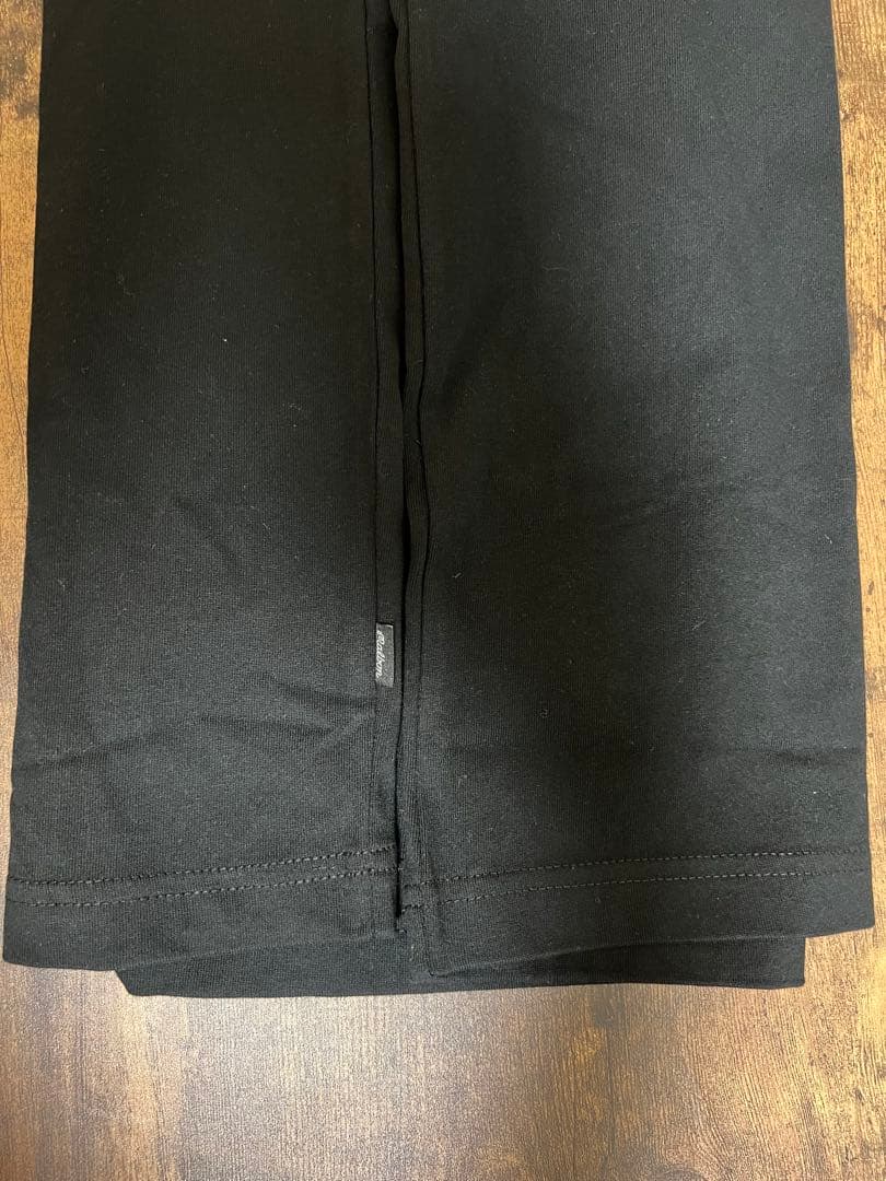 Malbon × Poggy モックネックTシャツ