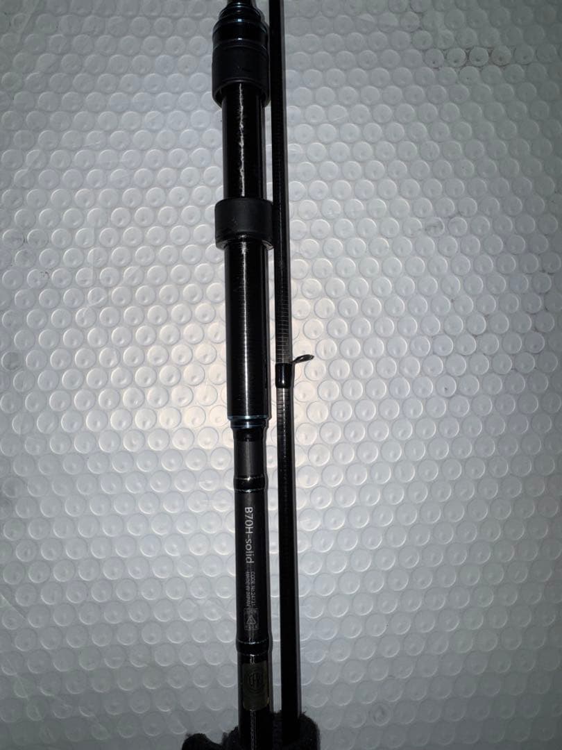 がまかつ　ラグゼ 寧音 B70H-solid 【中古】
