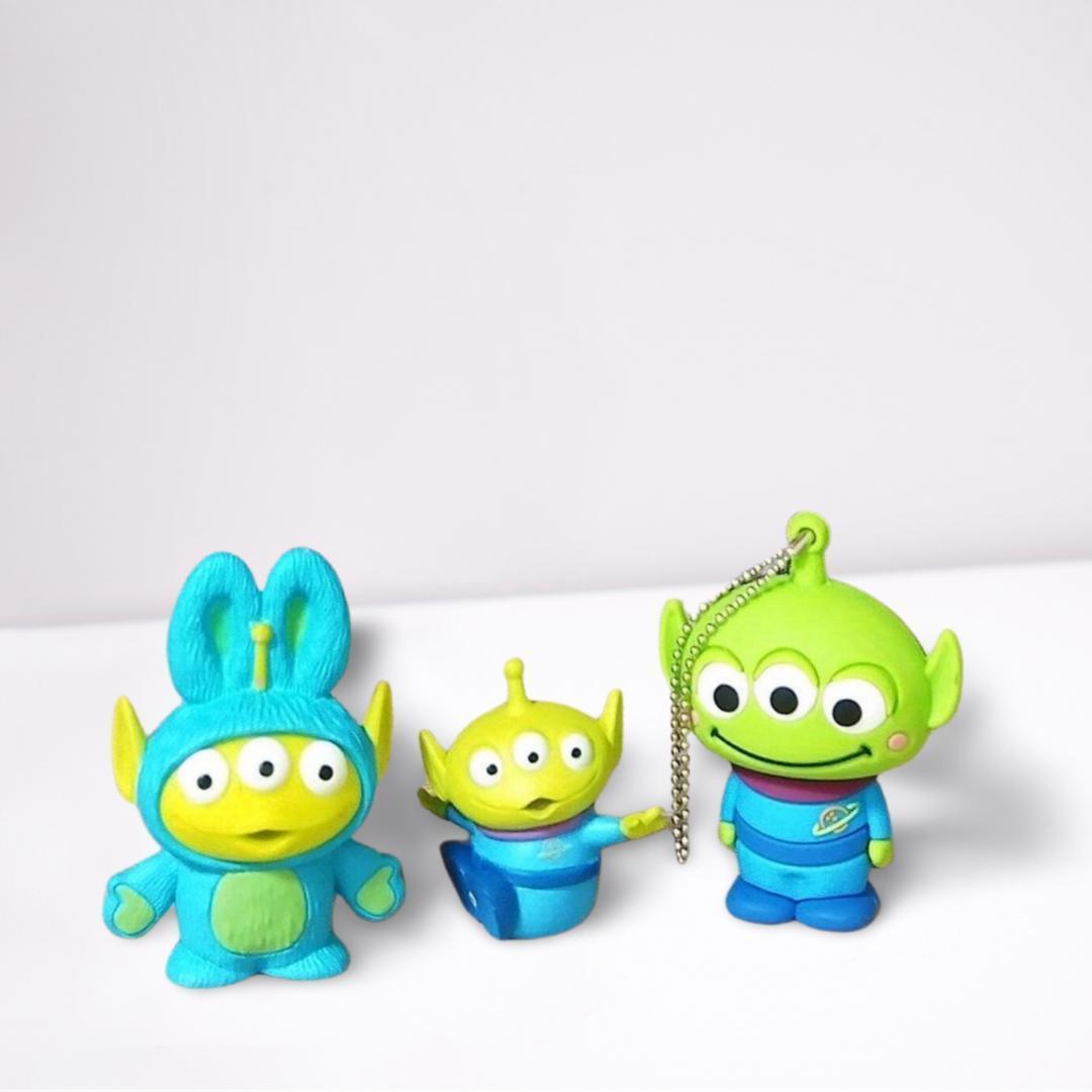 【コンプ特典4個付き】　ディズニー＆ピクサー【単価￥220　40点】まとめ売り