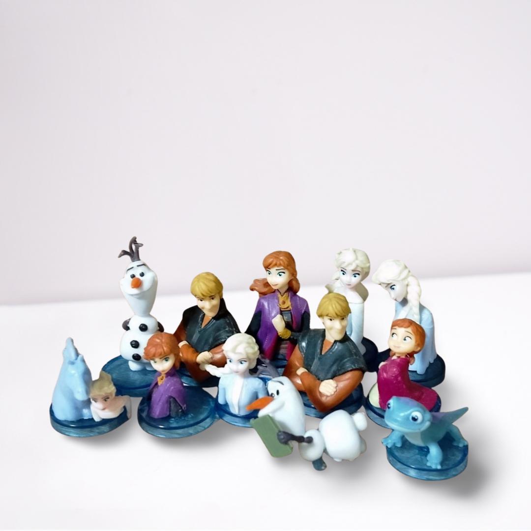 【コンプ特典4個付き】　ディズニー＆ピクサー【単価￥220　40点】まとめ売り